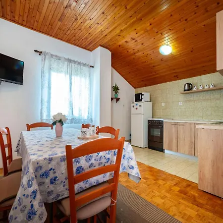 Apartman ime Nin
