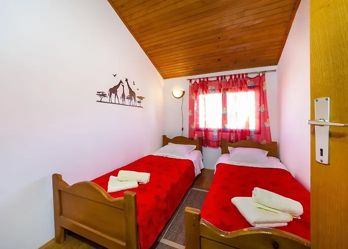 Sime Apartament *